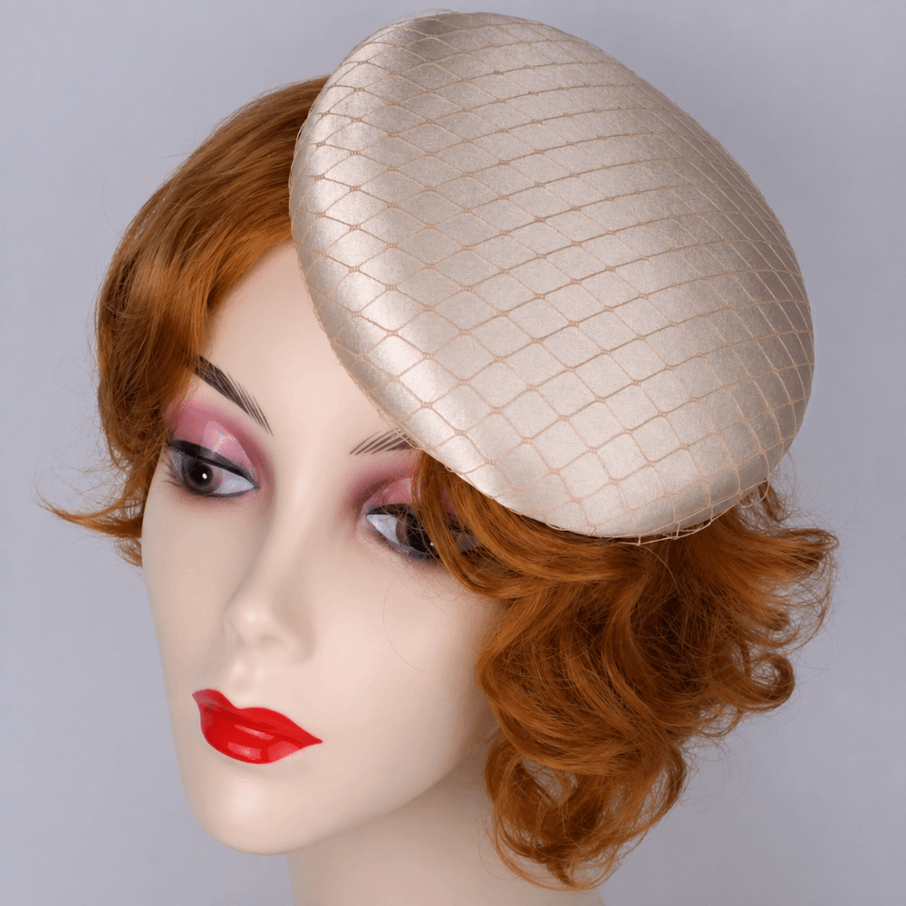 Women'S Accessories In The 1920S - Einfarbiger Fascinator mit Breiter Krempe 15