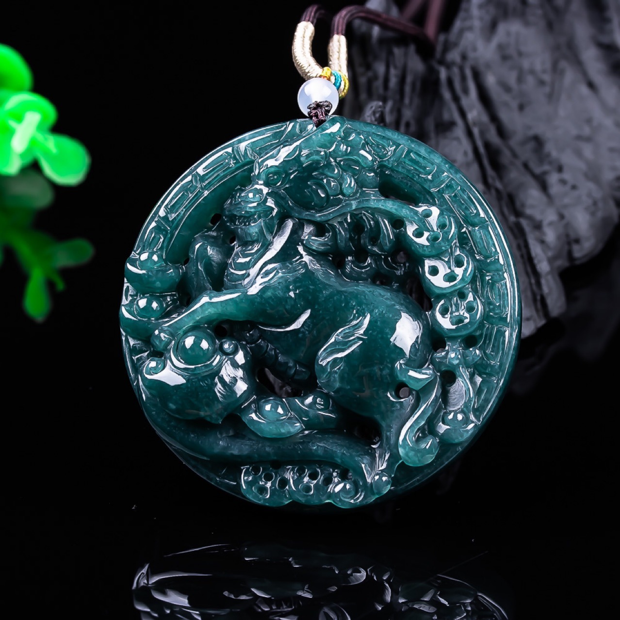Women Accessories Gift - Burmesischer Jadeit-Drachenanhänger, Edelstein, echter Jade, Geschenke
