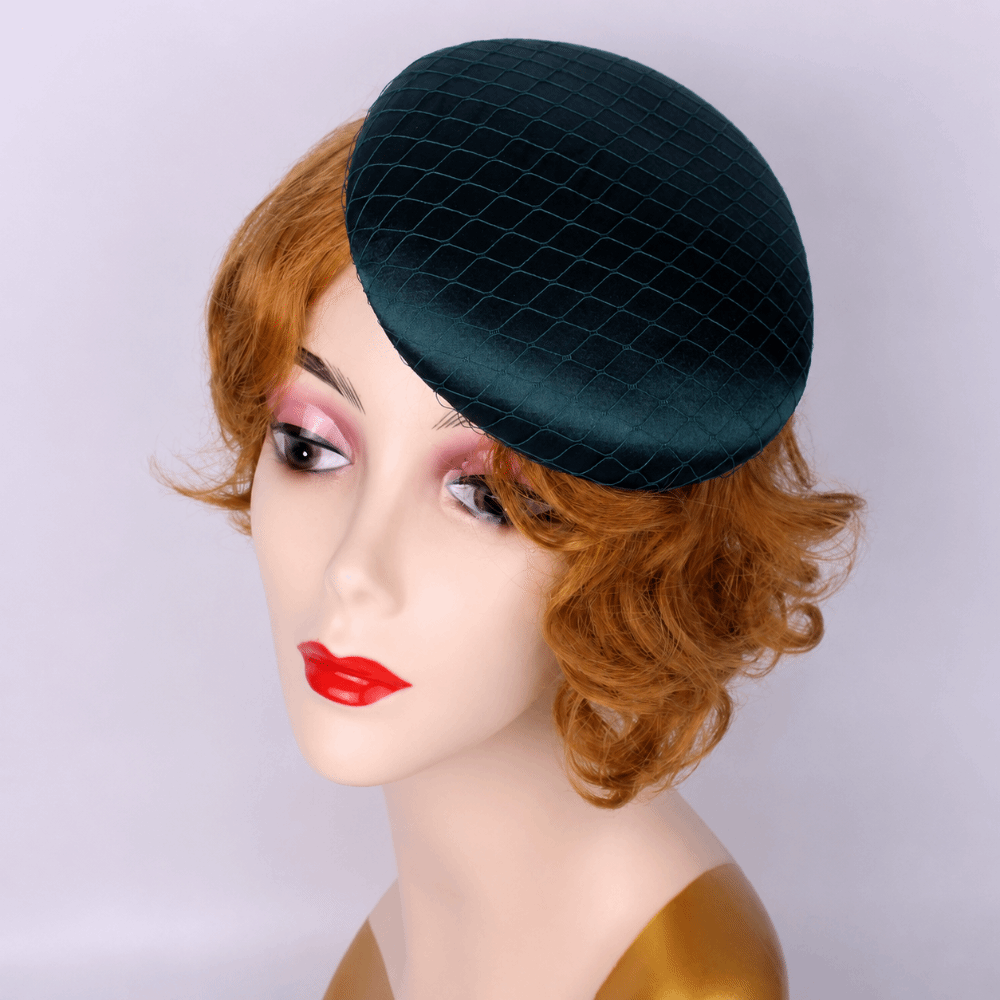 Einfarbiger Fascinator mit Bre – Women'S Accessories In The 1920S Bewertung und Preis