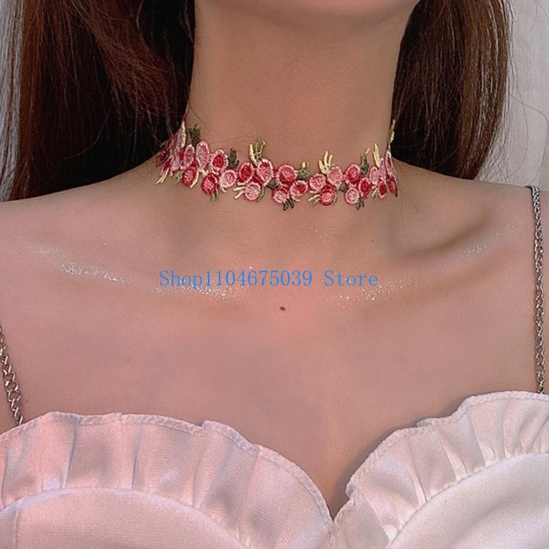 Modische Choker-Halskette mit  – Women Accessories Pk Bewertung und Preis