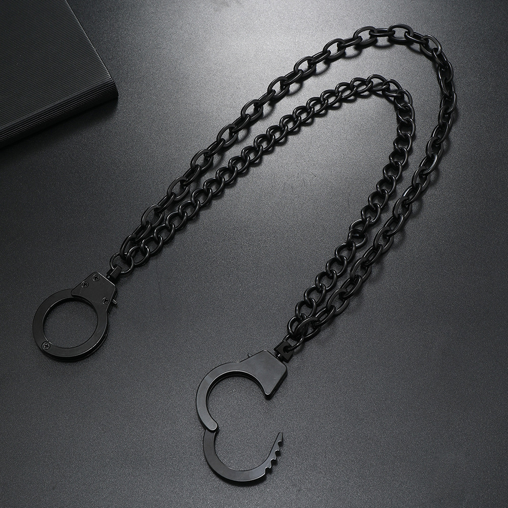 Punk-Stil Kette auf der Jeans  – Women Accessories Pk Bewertung und Preis