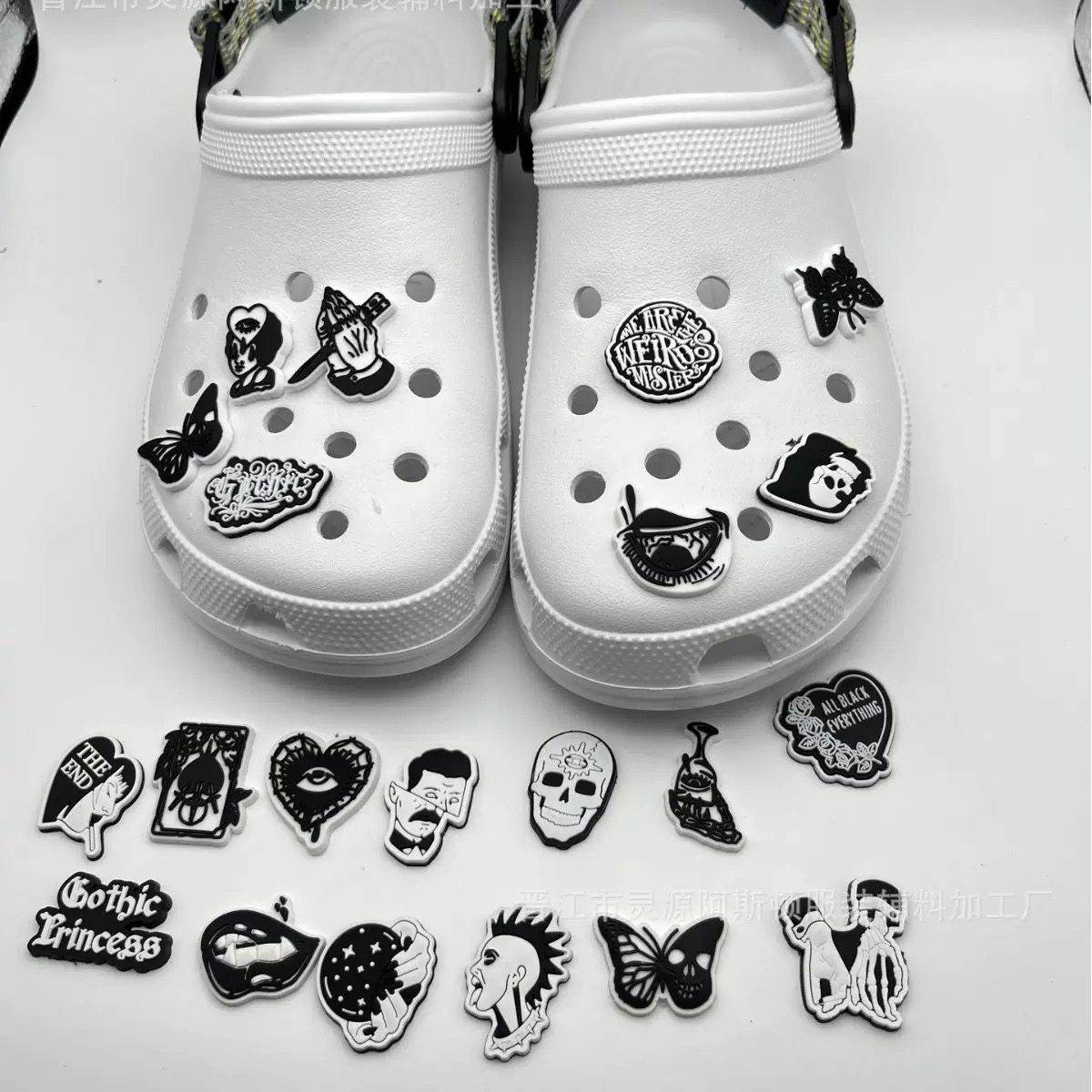 23 Stück Horror-Halloween-Schu – Women'S Accessories Crocs Bewertung und Preis