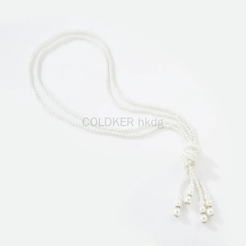 1920er Jahre Perlenkette Mode  – Women'S Accessories In The 1920S Bewertung und Preis
